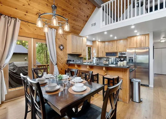 Luxury Oasis Getaway Heart Of Holiday home